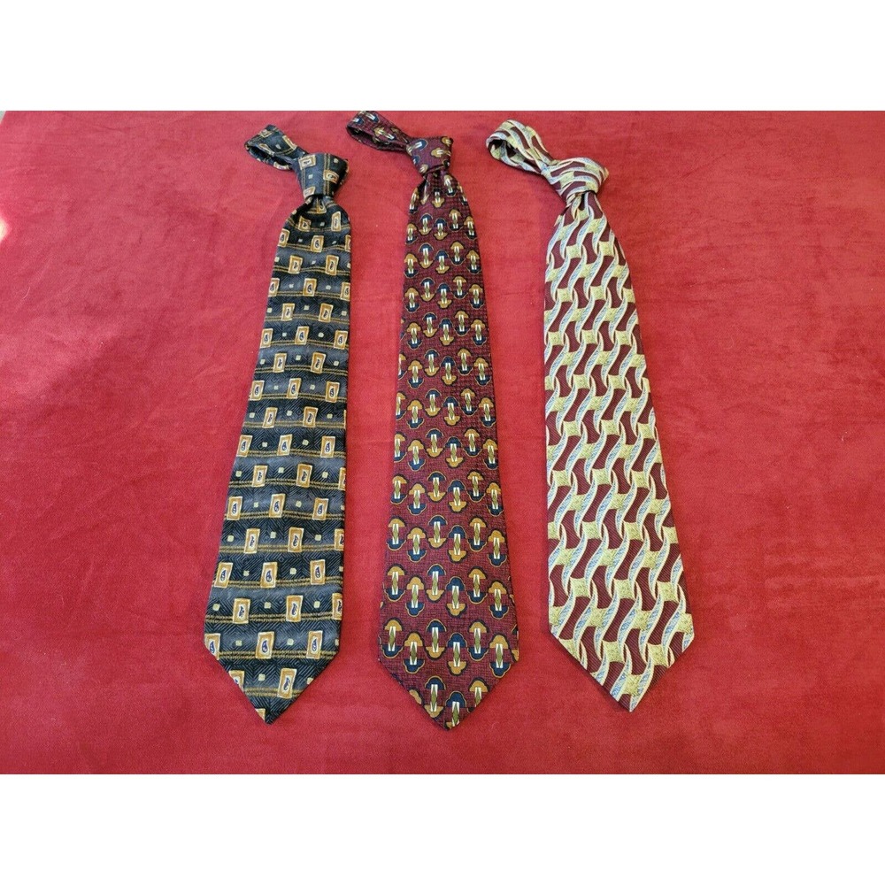 Lot 3 Ties Ike Behar Robert Talbot Studio XMI Platinum Silk Geometric